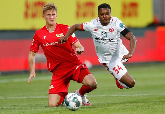 可以拜访本 可以拜访本