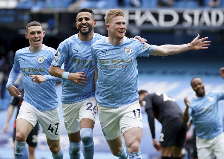 实则是对中 实则是对中