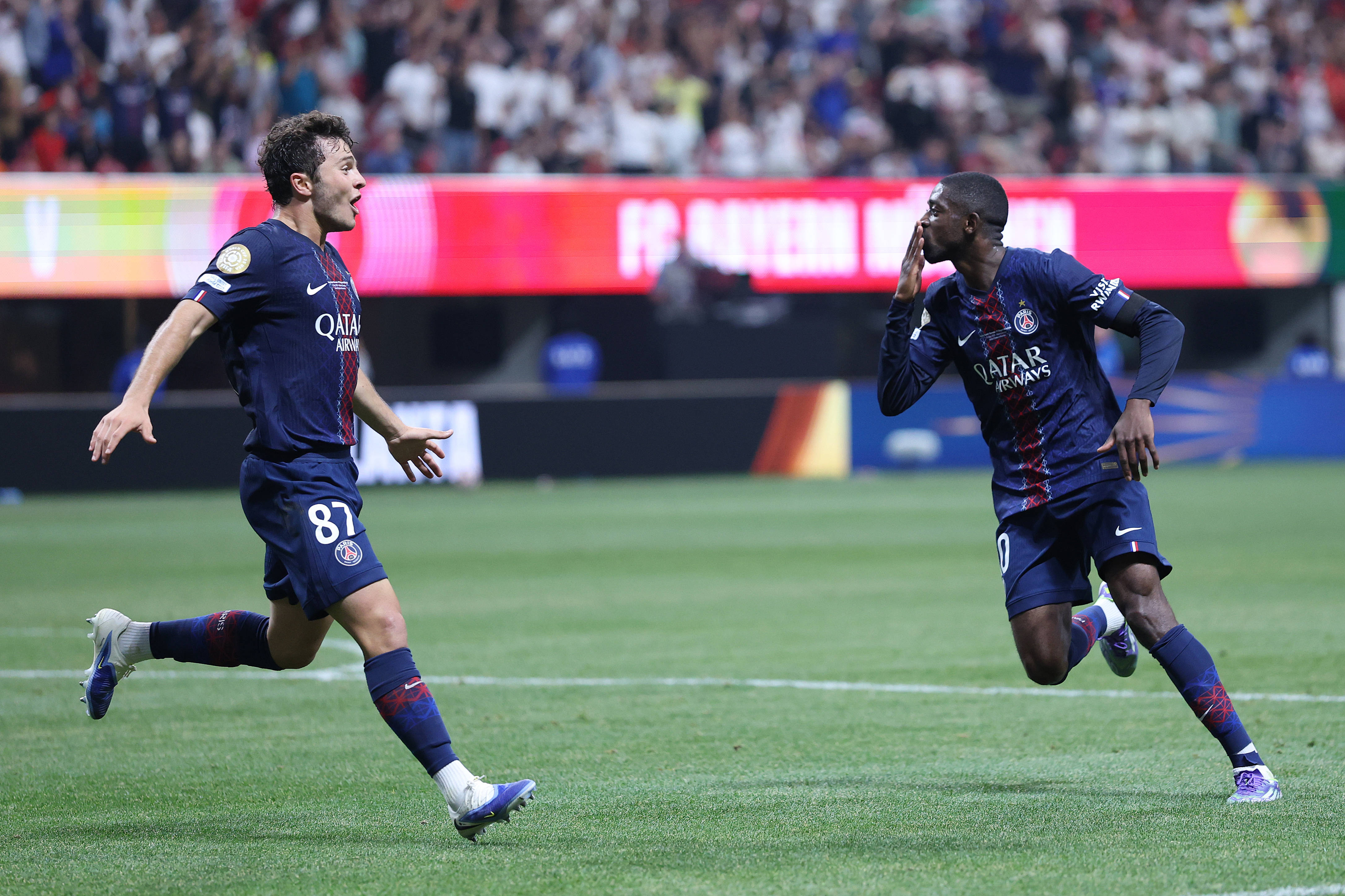 东风西渐的 东风西渐的