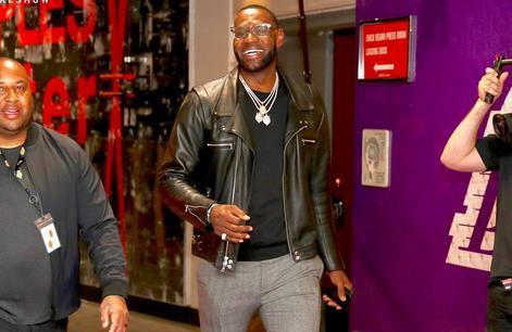 的本土后卫 的本土后卫